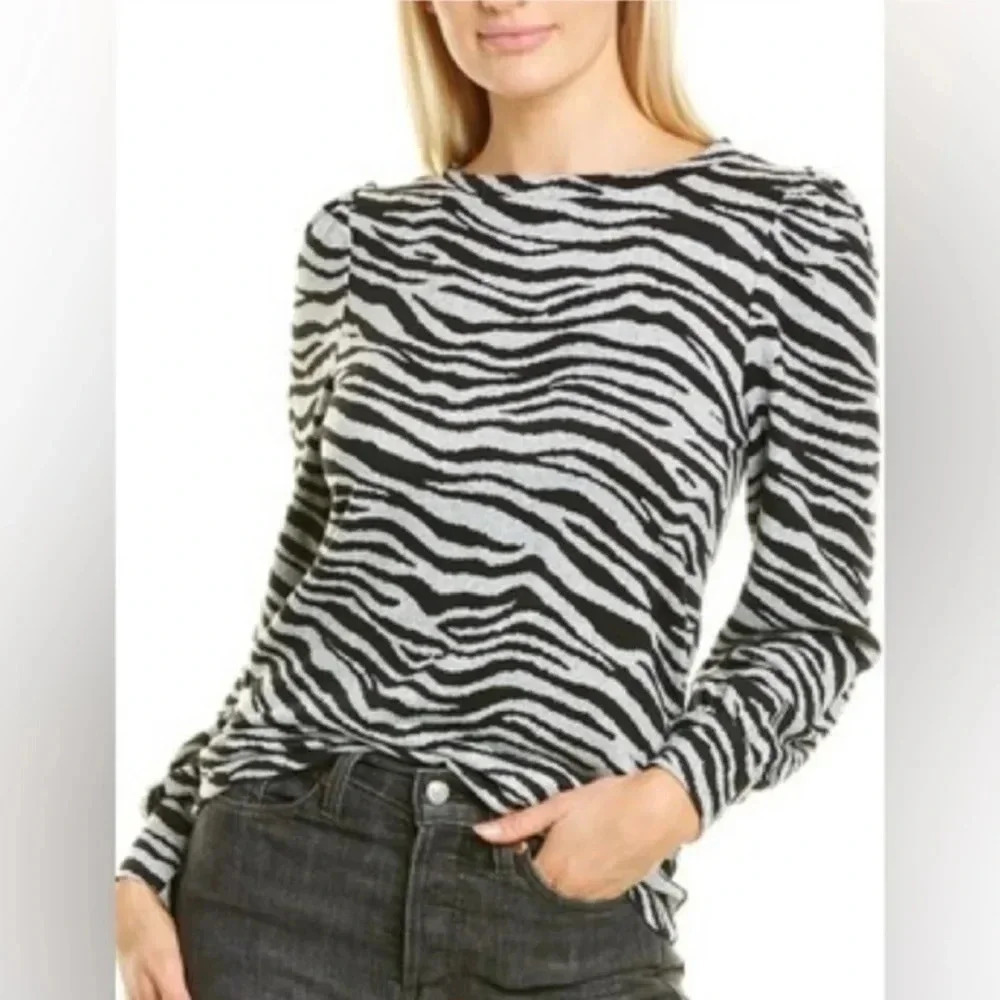 Beach Lunch Lounge Zebra Boat Neck Long Sleeve‎ Sarah Soft Sweater Sz. S EUC